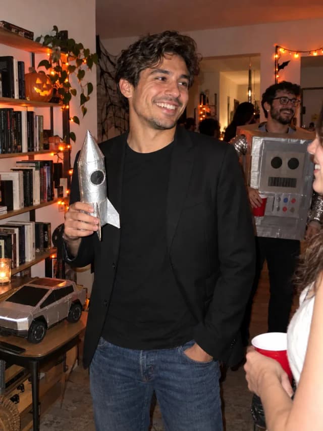Billionaire on a Budget